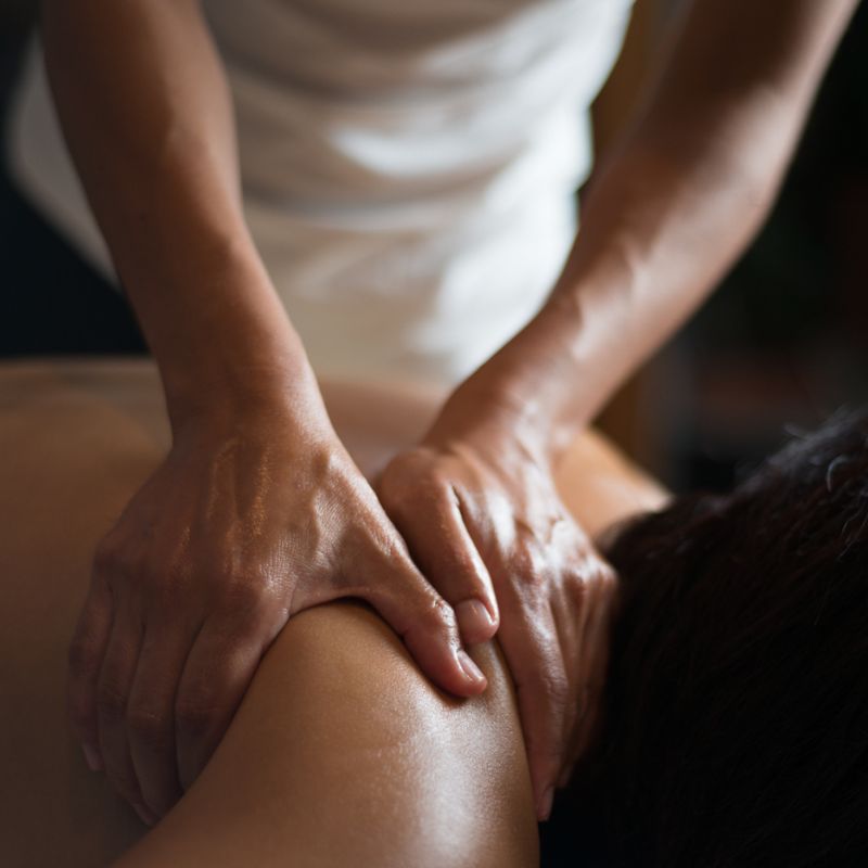 last-minute hotel massage